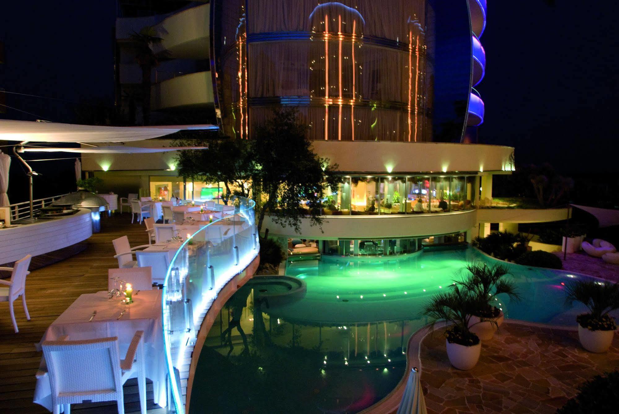 Premier & - Premier Hotel